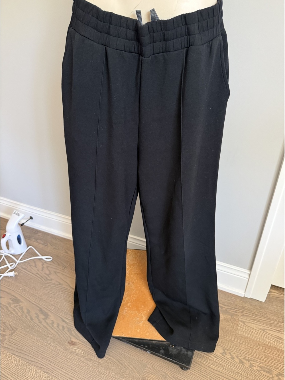 Varley Women’s Wide Leg DoubleSoft Black Drawstring Pants